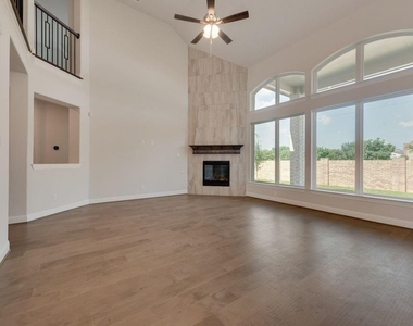 7623 Kiowana Court - Photo Thumbnail 4