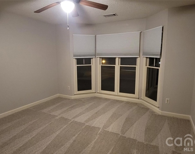2308 Heathershire Lane - Photo Thumbnail 19
