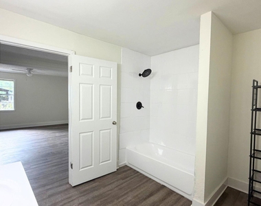 641 Kingridge Place - Photo Thumbnail 13
