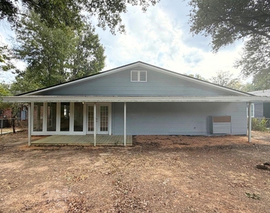 641 Kingridge Place - Photo Thumbnail 14