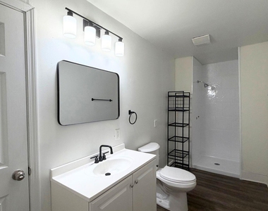 641 Kingridge Place - Photo Thumbnail 10