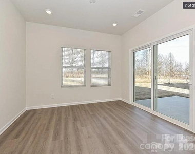 159 Bird Dog Drive - Photo Thumbnail 6