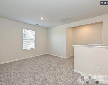 159 Bird Dog Drive - Photo Thumbnail 12