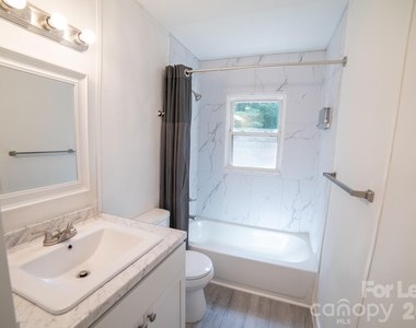 326 Gorrell Street - Photo Thumbnail 9