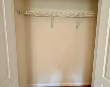 7703 Kelburn Lane - Photo Thumbnail 26