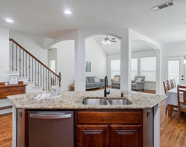 4210 Magnolia Road - Photo Thumbnail 5