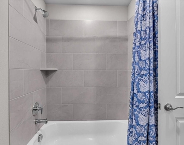 5665 Castle Peak Bend - Photo Thumbnail 28