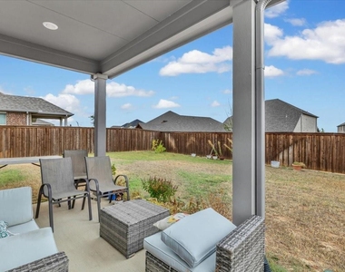 5665 Castle Peak Bend - Photo Thumbnail 32