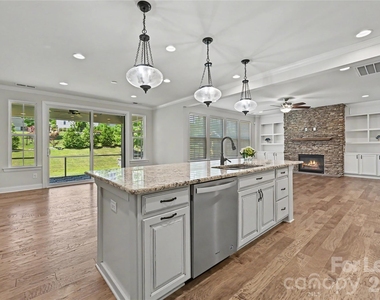 17306 Saranita Lane - Photo Thumbnail 14