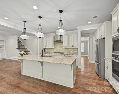 17306 Saranita Lane - Photo Thumbnail 11