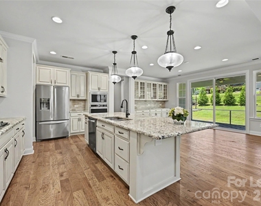 17306 Saranita Lane - Photo Thumbnail 7
