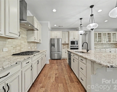 17306 Saranita Lane - Photo Thumbnail 13
