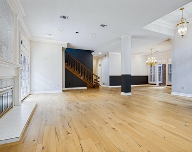 2314 Pheasant Trail - Photo Thumbnail 4