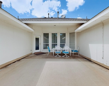 320 Elizabeth Trail - Photo Thumbnail 28