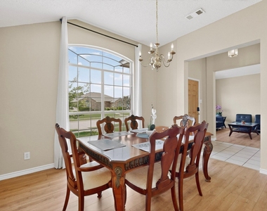 320 Elizabeth Trail - Photo Thumbnail 10