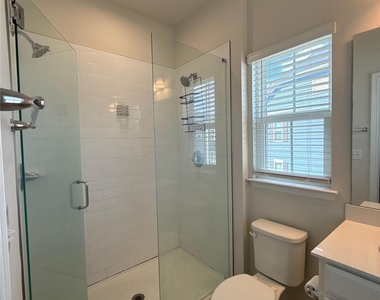 10840 Overlook Mountain Drive - Photo Thumbnail 13