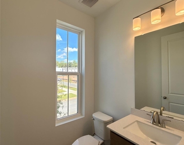 7009 Westrow Avenue - Photo Thumbnail 9