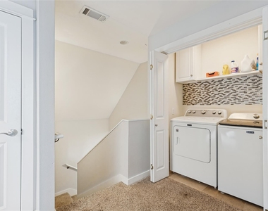 2604 Thomas Avenue - Photo Thumbnail 16