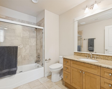 2604 Thomas Avenue - Photo Thumbnail 13