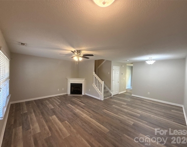 11540 Briddle Hall Court - Photo Thumbnail 1