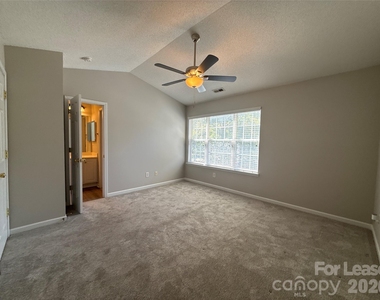 11540 Briddle Hall Court - Photo Thumbnail 7