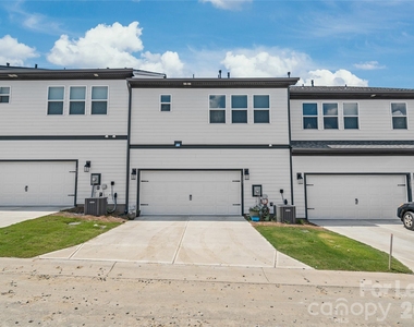 5807 Clear Creek Lane - Photo Thumbnail 34