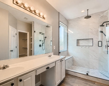 3103 Topanga Canyon Drive - Photo Thumbnail 16