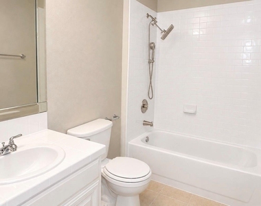 2043 Chevella Drive - Photo Thumbnail 11