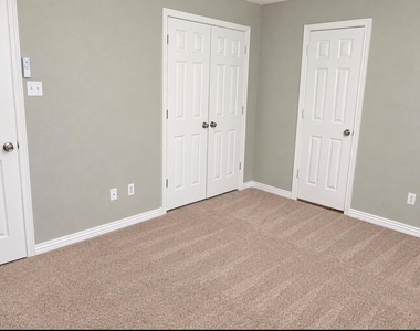 2043 Chevella Drive - Photo Thumbnail 9