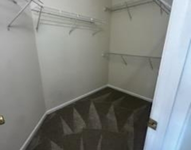 1504 Sylvia Court - Photo Thumbnail 7