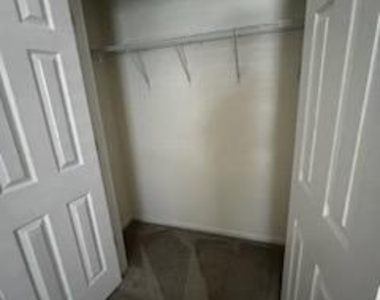 1504 Sylvia Court - Photo Thumbnail 9