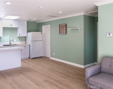 16220 Sigman Street - Photo Thumbnail 12