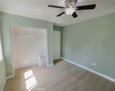 16220 Sigman Street - Photo Thumbnail 2