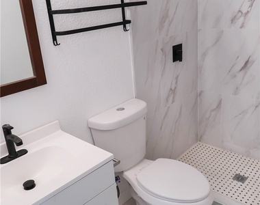 16220 Sigman Street - Photo Thumbnail 13