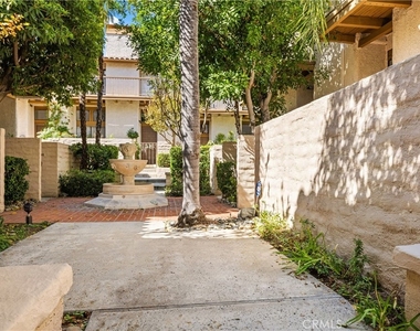 23473 Park Sorrento - Photo Thumbnail 8