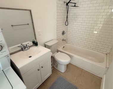 5509 Crebs Avenue - Photo Thumbnail 9