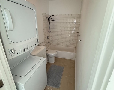 5509 Crebs Avenue - Photo Thumbnail 8