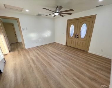 1133 E Geraldine Avenue - Photo Thumbnail 1