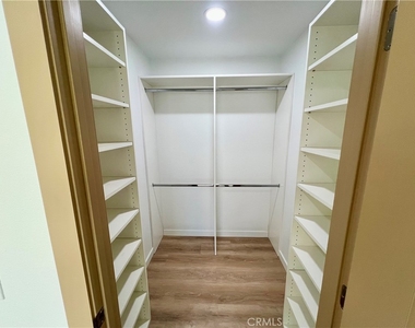 1133 E Geraldine Avenue - Photo Thumbnail 14