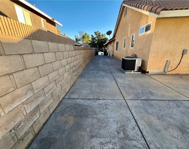 1133 E Geraldine Avenue - Photo Thumbnail 26