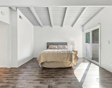 1704 Haynes - Photo Thumbnail 15