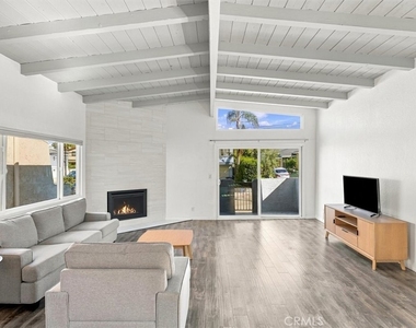 1704 Haynes - Photo Thumbnail 7