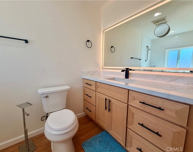 1434 E Sandison - Photo Thumbnail 27