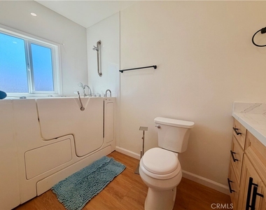 1434 E Sandison - Photo Thumbnail 28