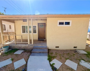 1434 E Sandison - Photo Thumbnail 32