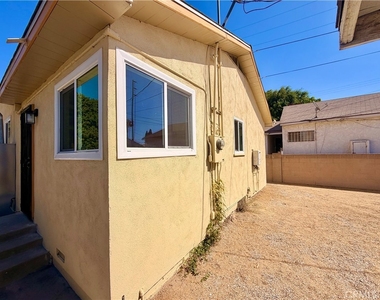 1434 E Sandison - Photo Thumbnail 34