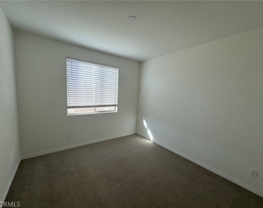 16159 Grassland - Photo Thumbnail 31