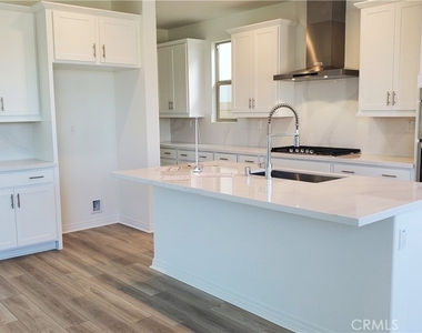 16159 Grassland - Photo Thumbnail 5
