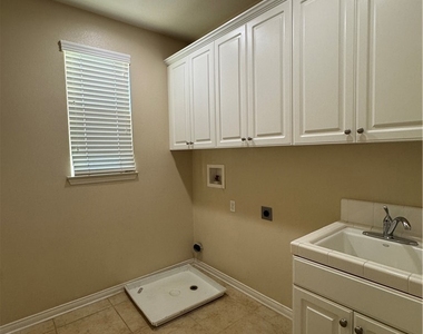 20411 Chianti Court - Photo Thumbnail 22