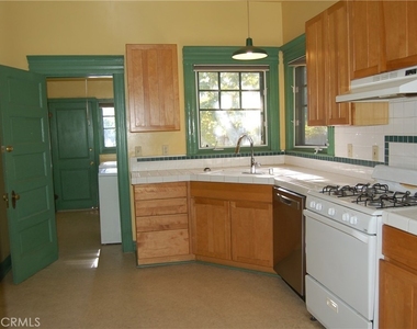 4162 Chestnut Street - Photo Thumbnail 22